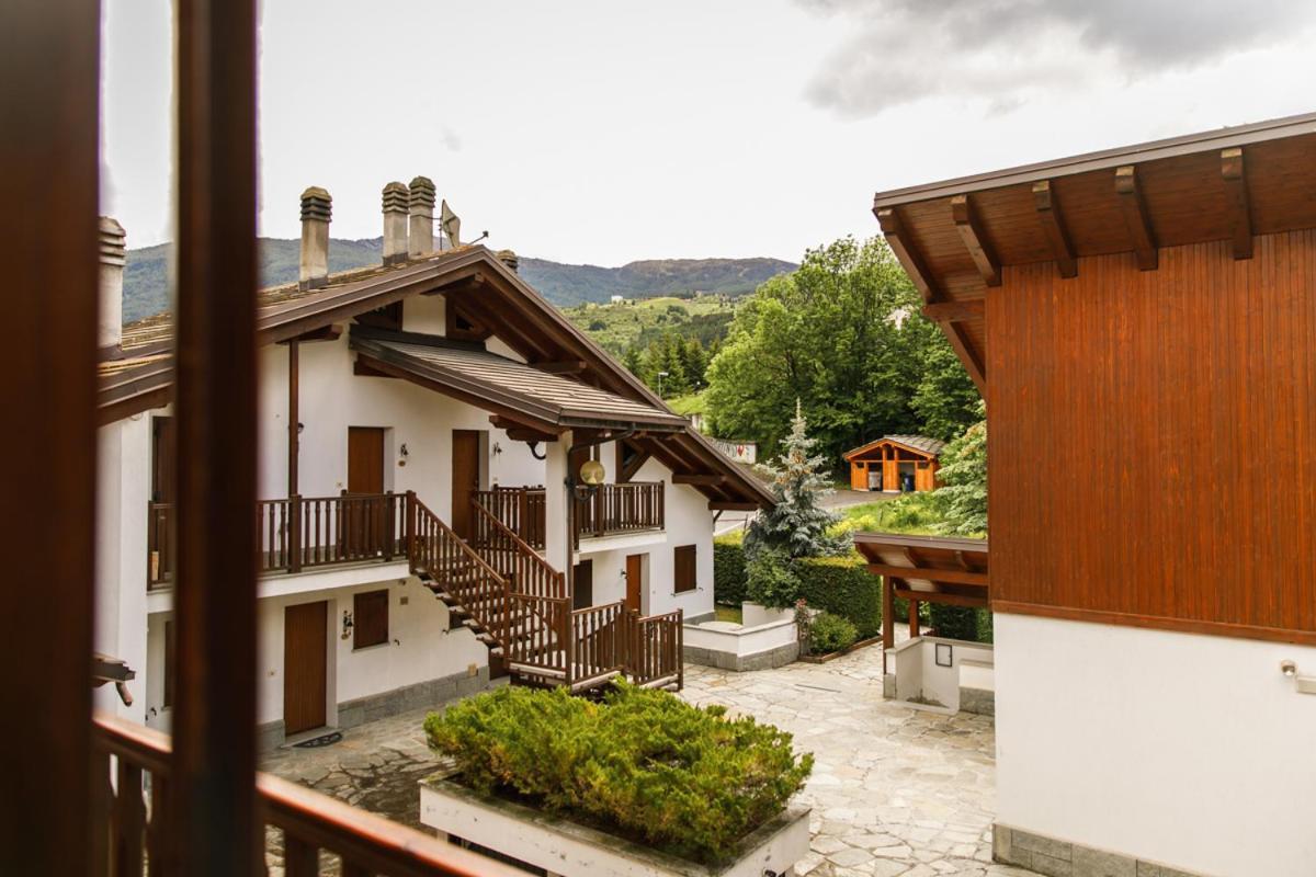 فيلا Cielo Blu Casa Alpina Vialattea أولكس المظهر الخارجي الصورة